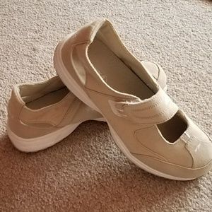 RYKA NITRACEL SHOES